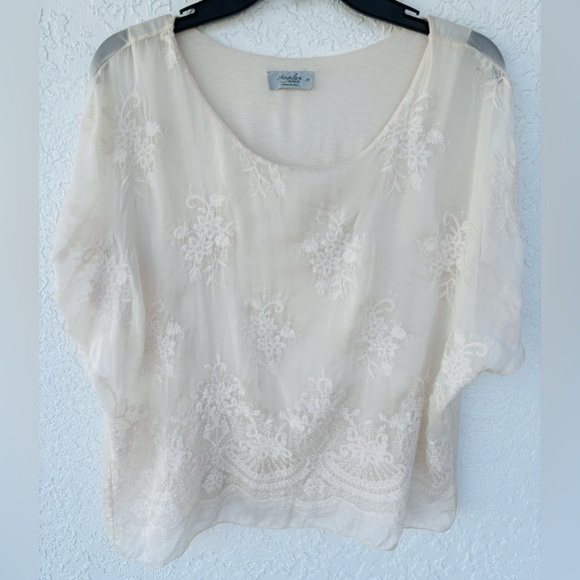 Pricey Angela Moda Embroidered Blouse - Picture 1 of 7